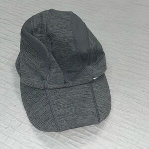 Athleta hat cap 🧢 active light weight stretch workout gray